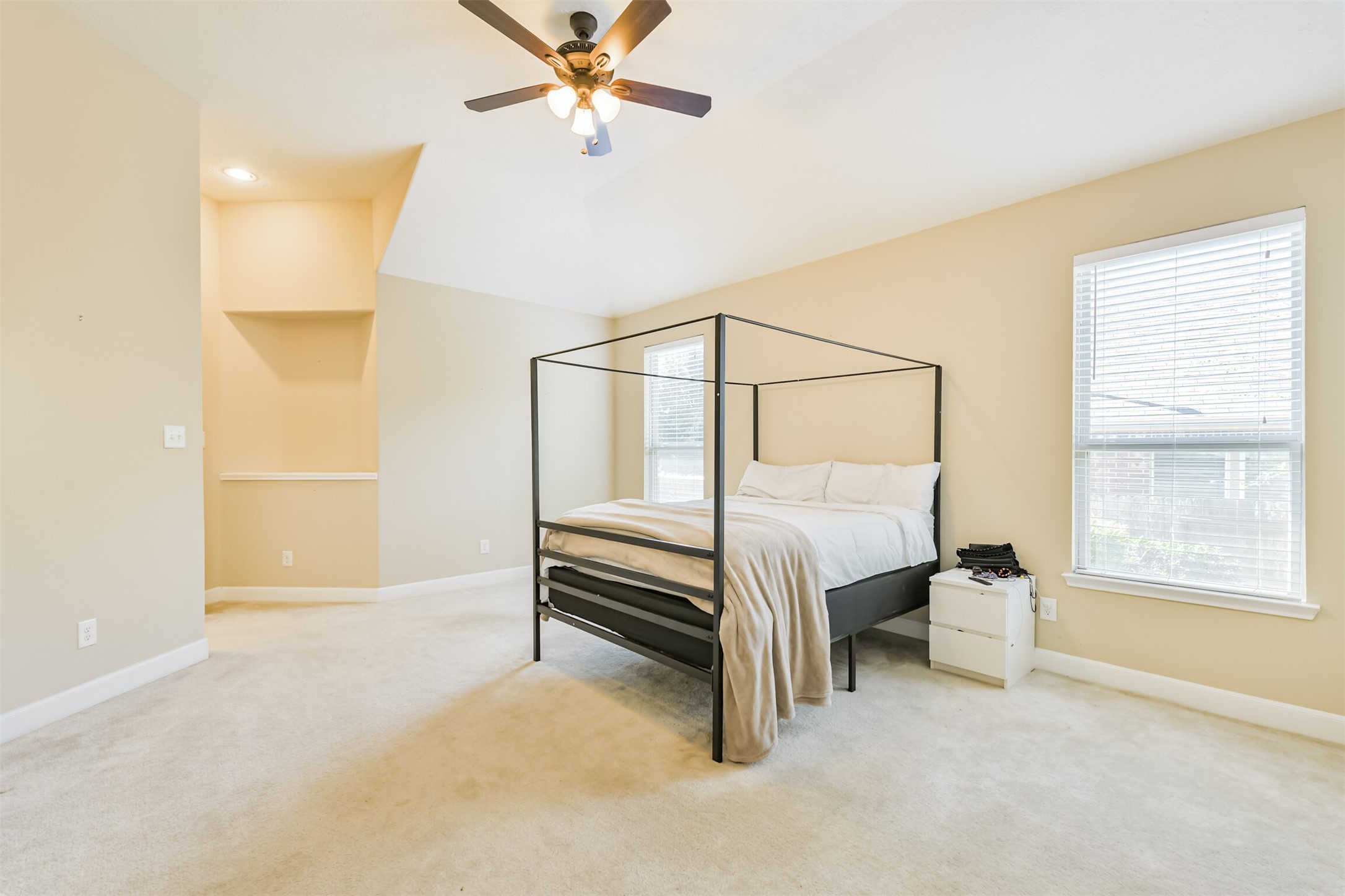 1803 Nantz Lane Conroe, TX 77304 - Photo 13 of 17