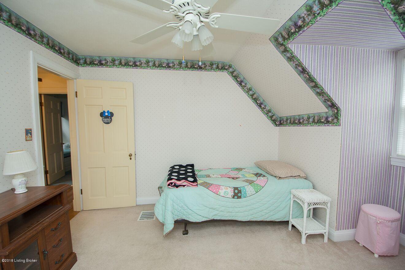 1632 Ruth Avenue Louisville, KY 40205 - Photo 18 of 23 2nd Bedroom