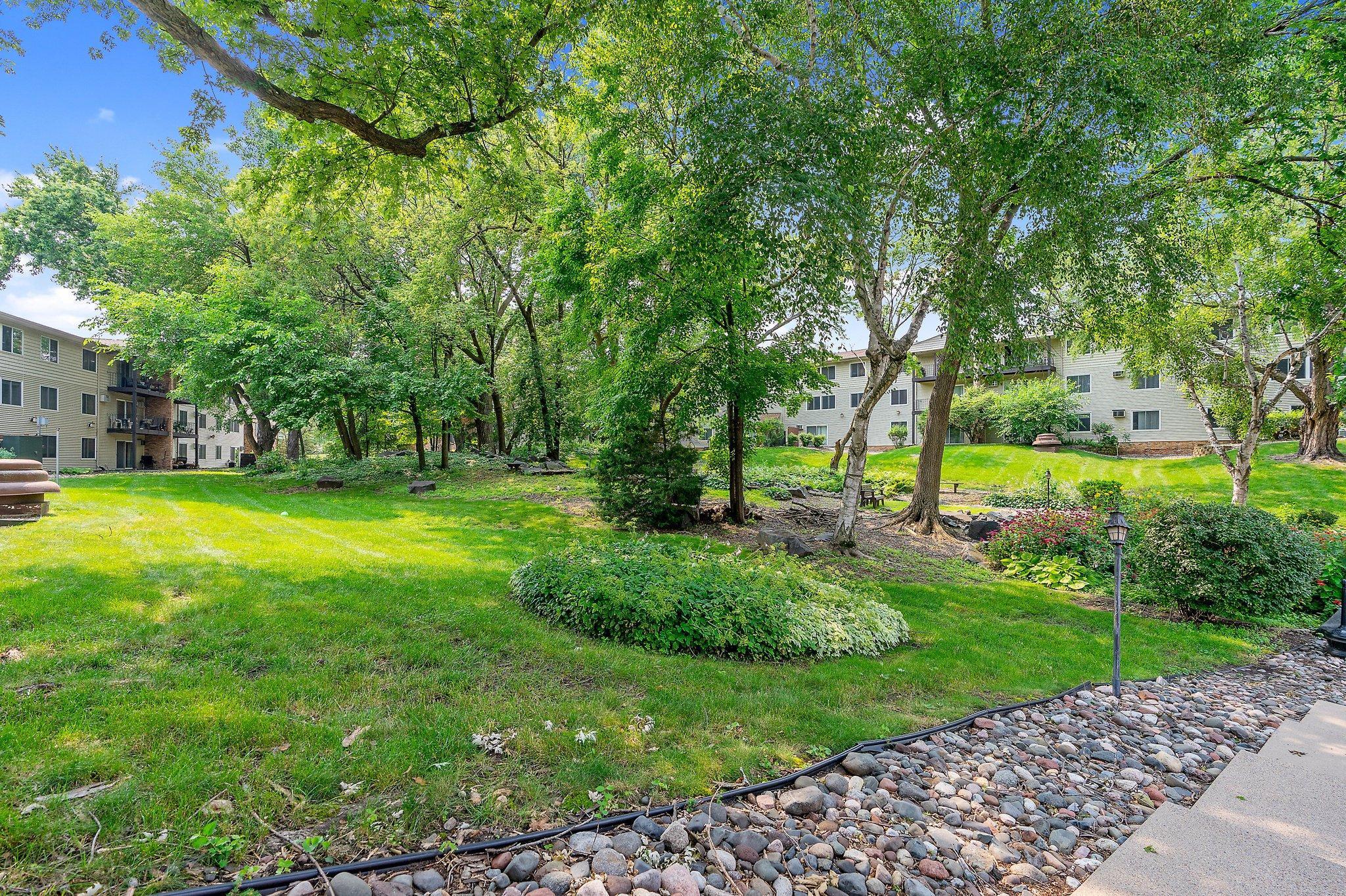 10311 Cedar Lk Road South, Unit 304 Hopkins, MN 55305 - Photo 25 of 27