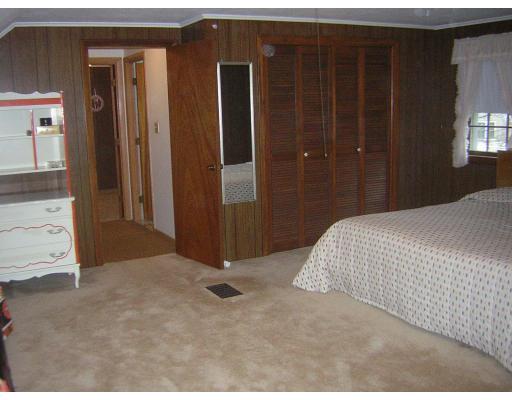 8 Whittier Road Falmouth, MA 02536 - Photo 4 of 9 Gallery Image 4