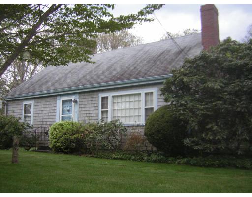 8 Whittier Road Falmouth, MA 02536 - Photo 5 of 9 Gallery Image 5