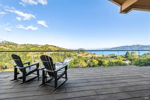 $6,277,000 | 9 Burrell Court, Tiburon, CA 94920