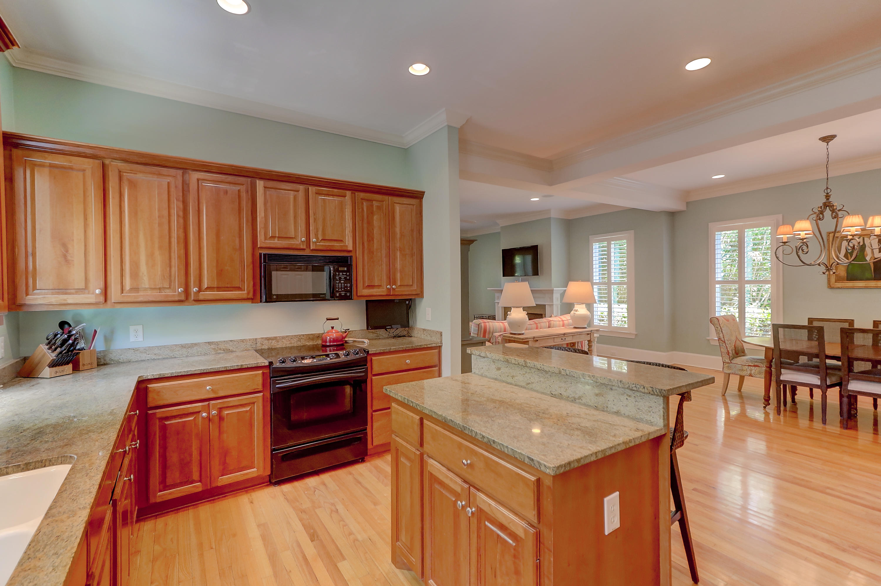 129 Jakes Lane Mount Pleasant, SC 29464 - Photo 25 of 27 129 Jakes (68)