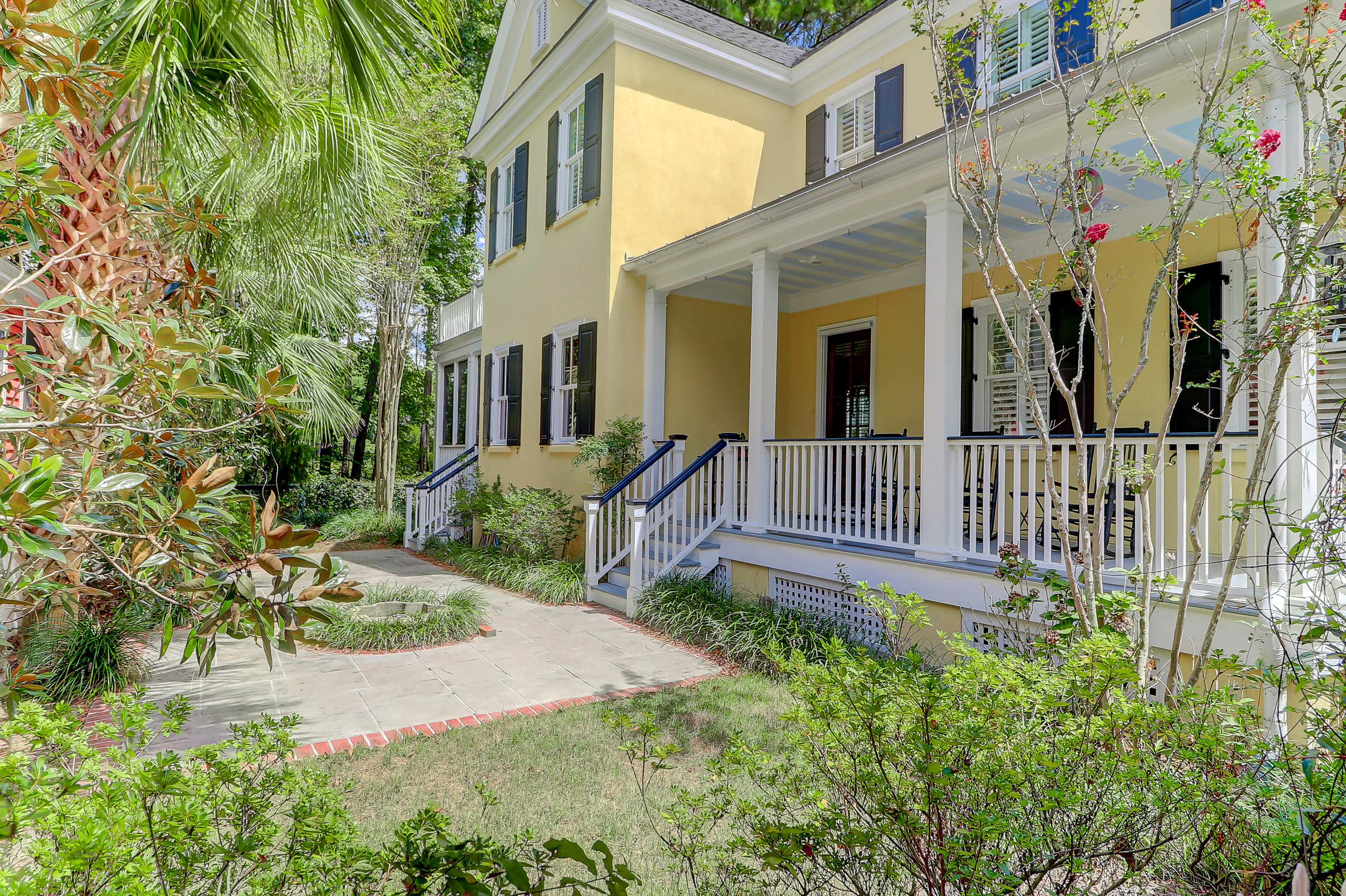 129 Jakes Lane Mount Pleasant, SC 29464 - Photo 8 of 27 129 Jakes (9)