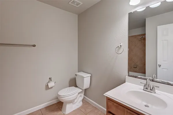 $2,300 | 7722 Shavano Lane, Cypress, TX 77433