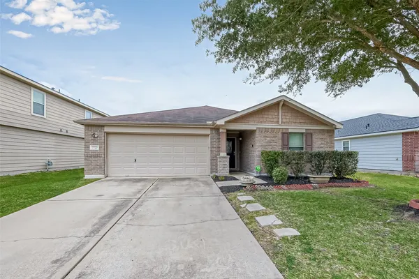 $2,300 | 7722 Shavano Lane, Cypress, TX 77433