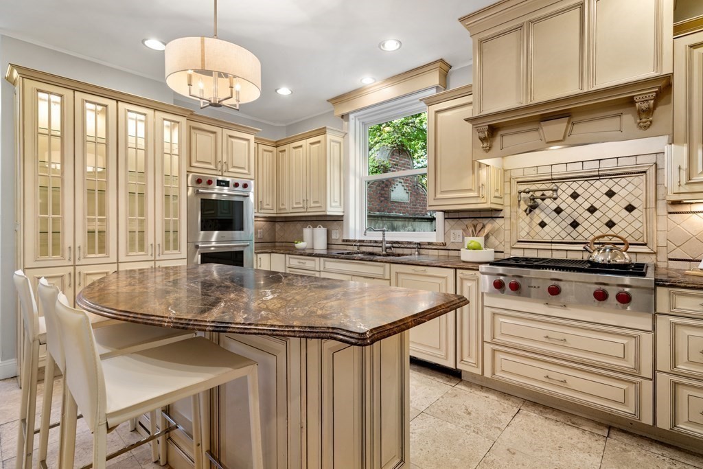 101 Dean Road Brookline, MA 02445 - Photo 12 of 31