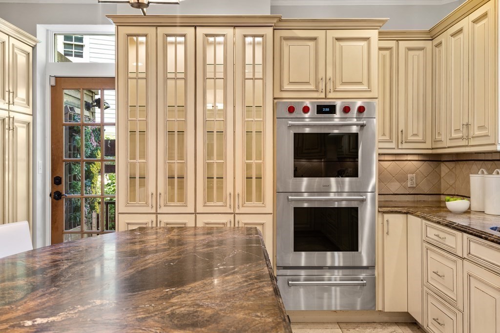 101 Dean Road Brookline, MA 02445 - Photo 13 of 31