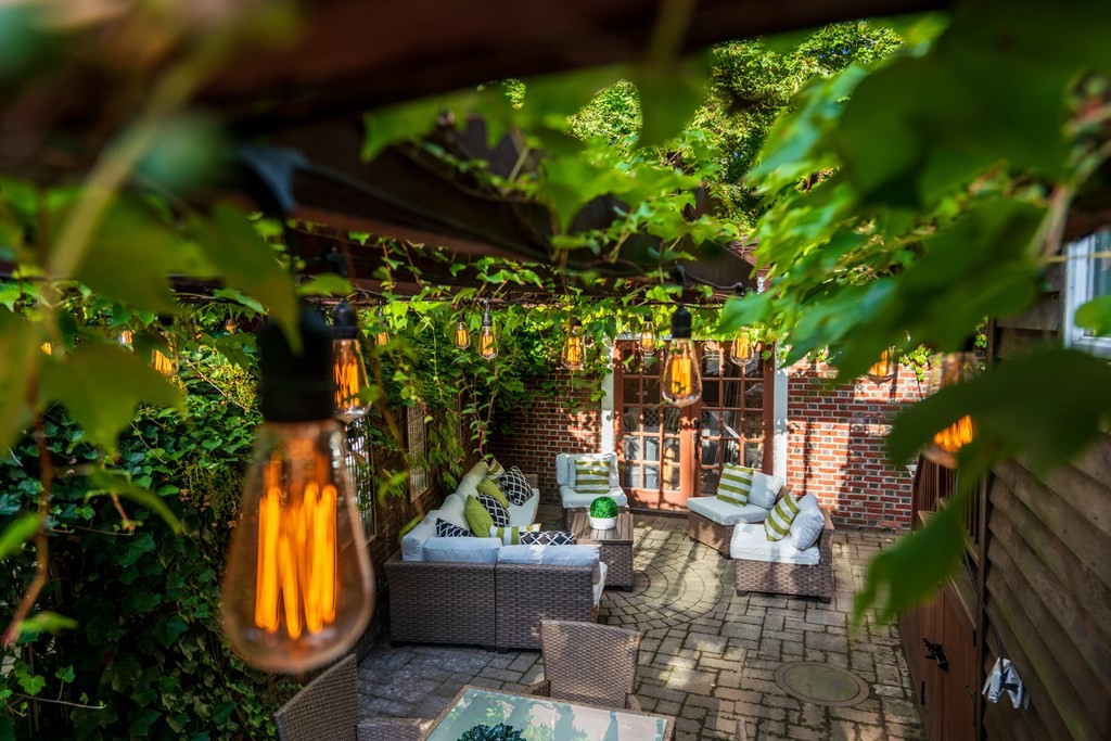 101 Dean Road Brookline, MA 02445 - Photo 25 of 31