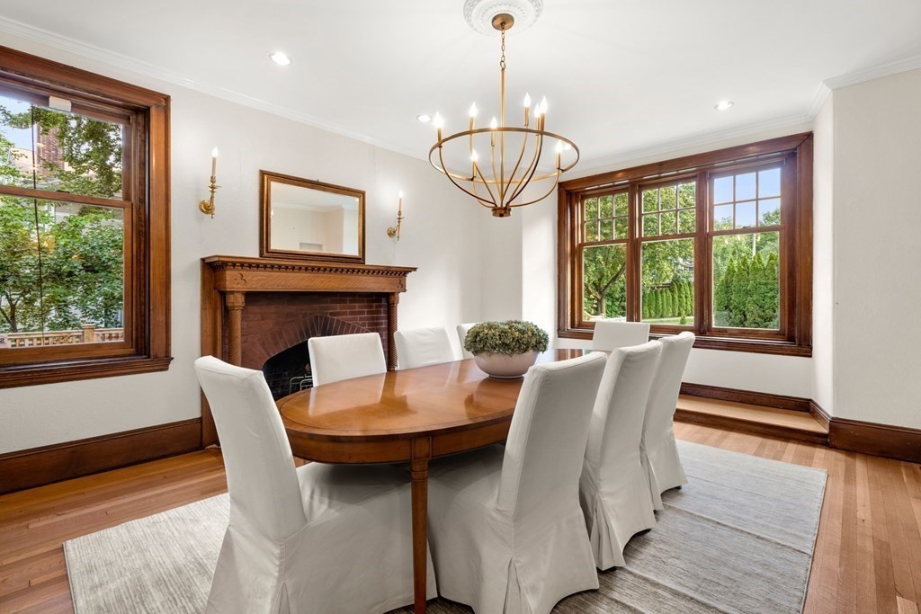 101 Dean Road Brookline, MA 02445 - Photo 6 of 31