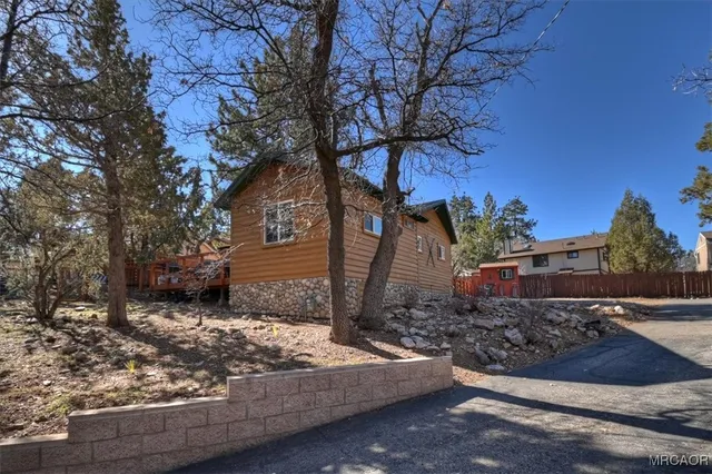 $449,000 | 687 Villa Grove Avenue, Big Bear City, CA 92314