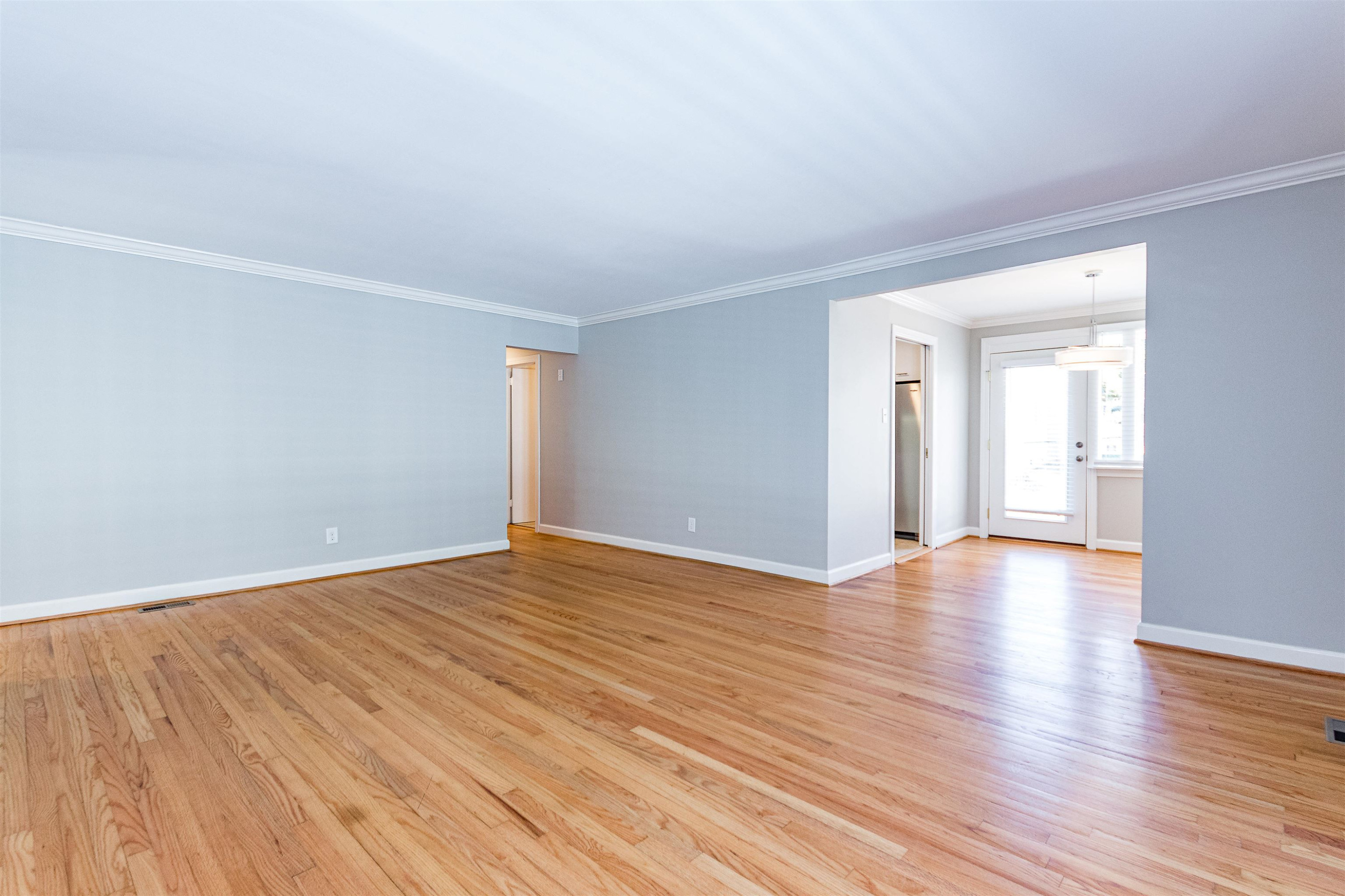 3412 Bradley Place Raleigh, NC 27607 - Photo 7 of 28 Photo 7