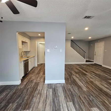 $1,850 | 3931 North Garland Avenue, Unit 4, Garland, TX 75040