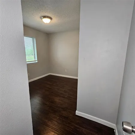 $1,850 | 3931 North Garland Avenue, Unit 4, Garland, TX 75040