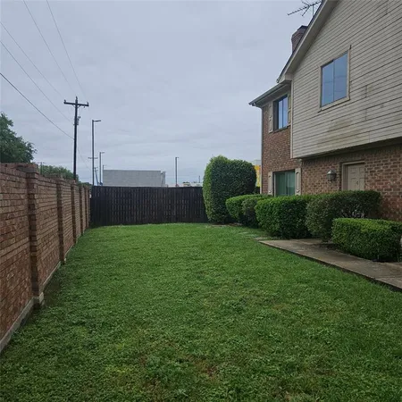 $1,850 | 3931 North Garland Avenue, Unit 4, Garland, TX 75040