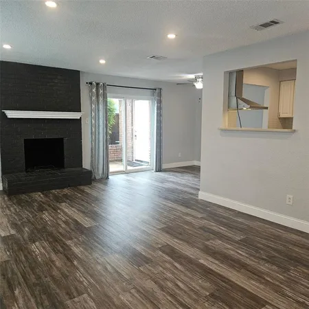 $1,850 | 3931 North Garland Avenue, Unit 4, Garland, TX 75040