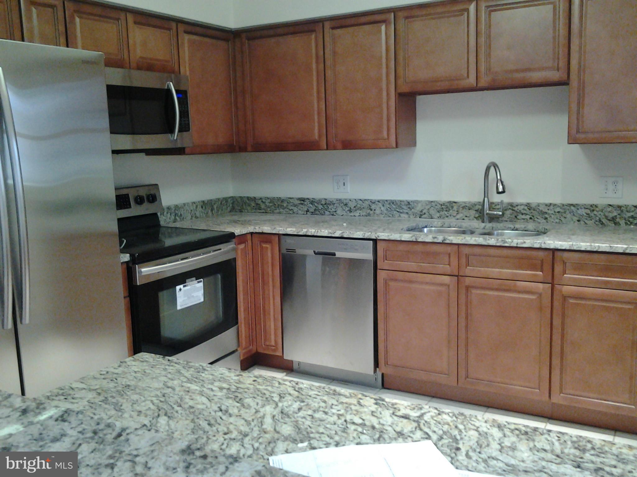5400 Moultrie Road Springfield, VA 22151 - Photo 4 of 6 Kitchen