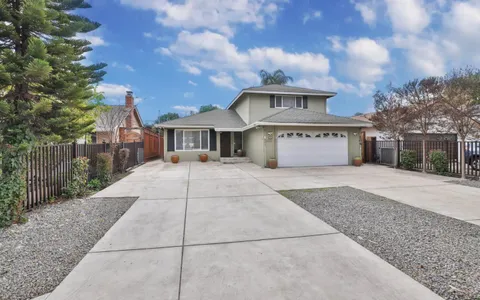 $1,199,000 | 206 Blossom Hill Road, San Jose, CA 95123