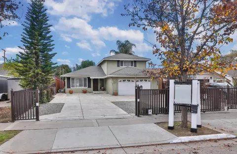 $1,199,000 | 206 Blossom Hill Road, San Jose, CA 95123