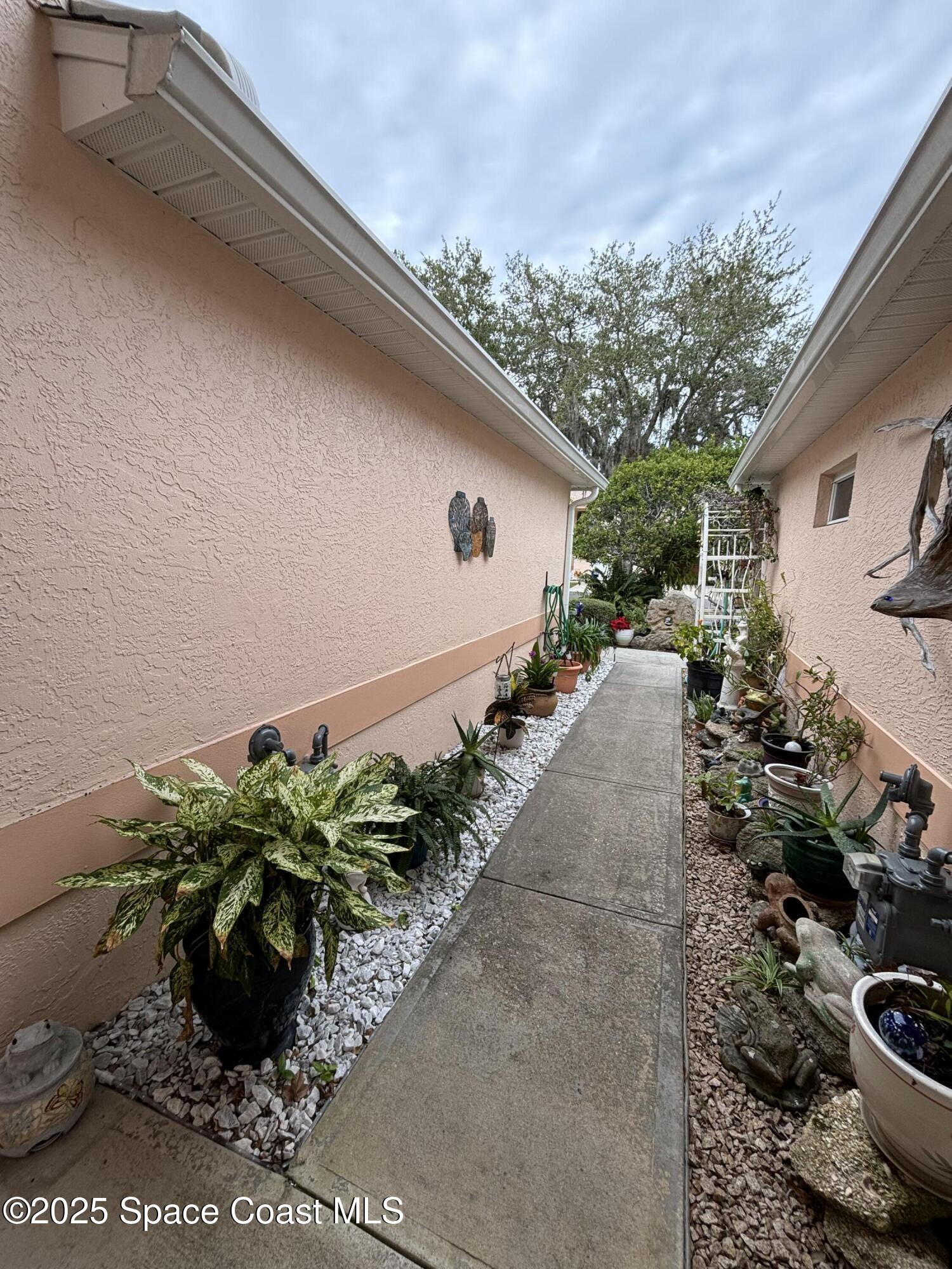 127 Plover Lane, Unit 531 Rockledge, FL 32955 - Photo 4 of 58 IMG_2788