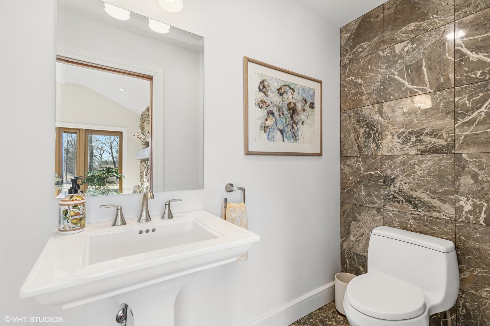 133 East County Line Road Barrington, IL 60010 - Photo 25 of 40