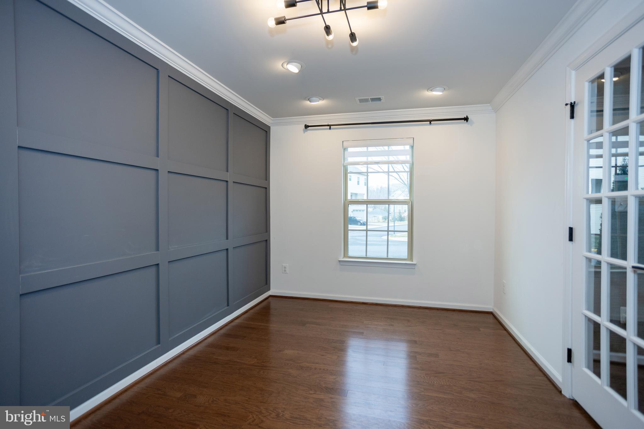 2023 Serviceberry Road Dumfries, VA 22026 - Photo 5 of 55 Office1