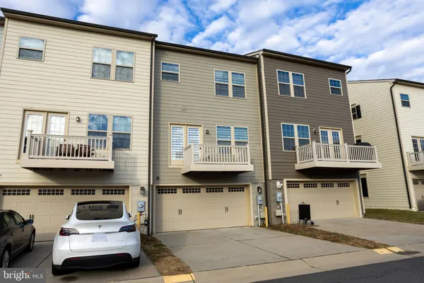 $3,342 | 2023 Serviceberry Road, Dumfries, VA 22026