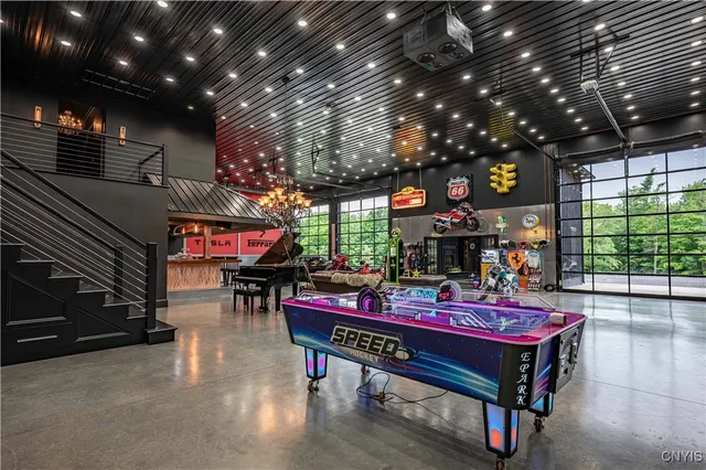 $6,900,000 | 9579-9609 Cookingham Road, Remsen, NY 13438