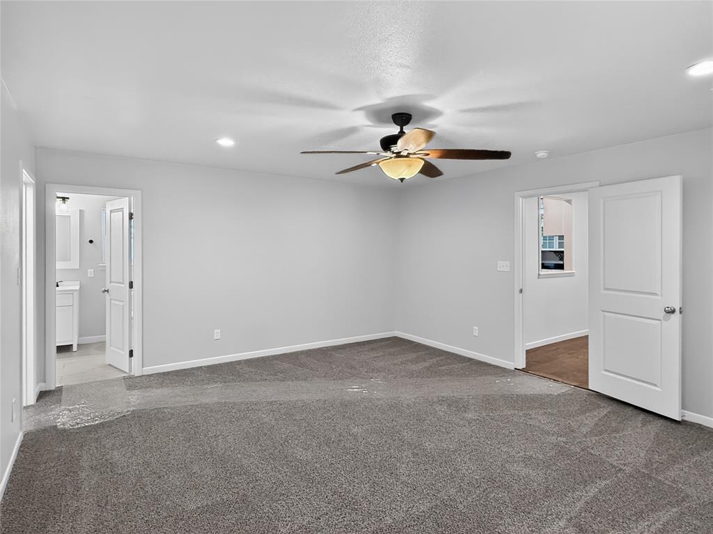 617 Dunaway Lane Azle, TX 76020 - Photo 16 of 33