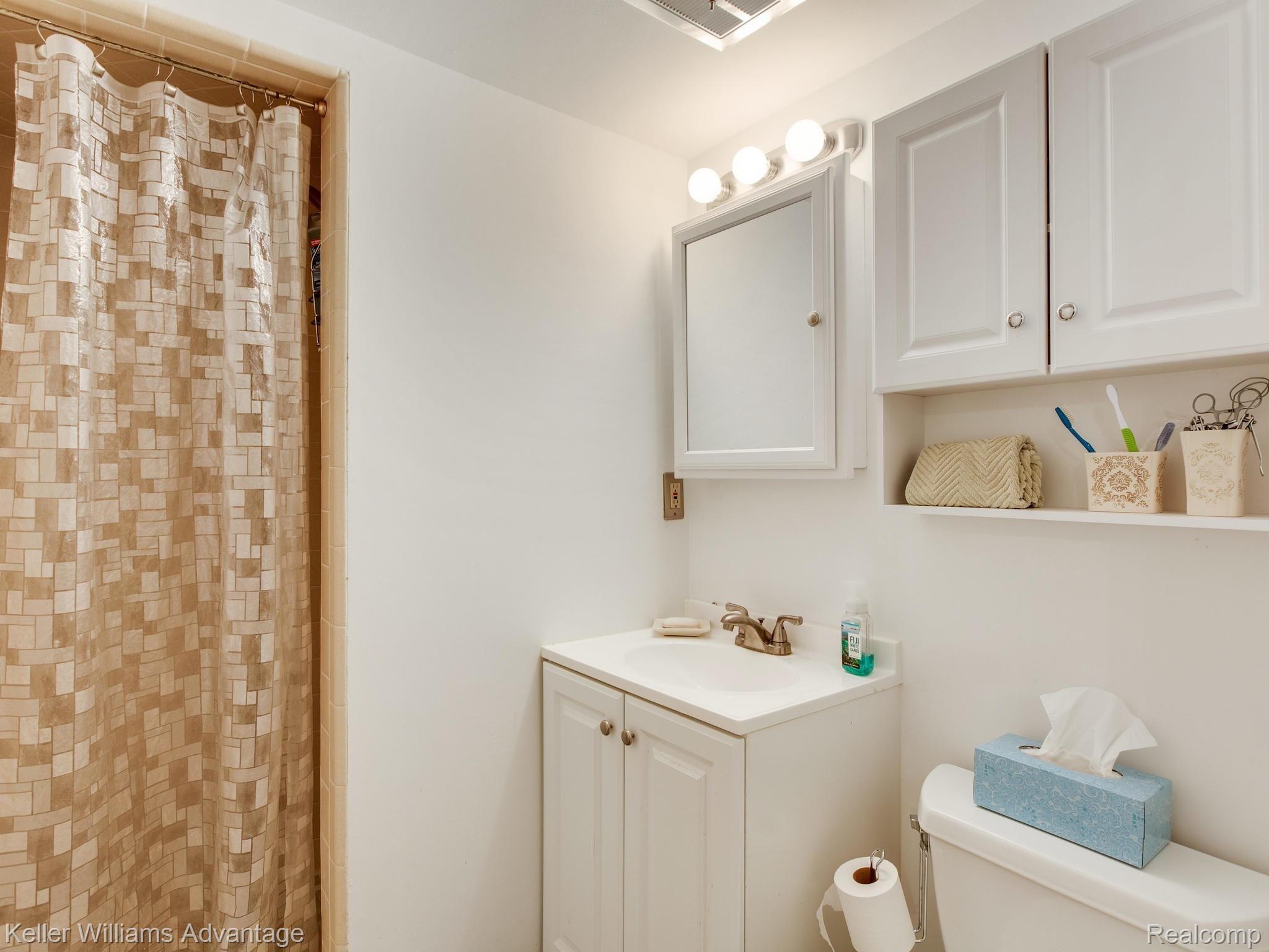 22835 Penton Rise Court Novi, MI 48375 - Photo 24 of 26 22835 Penton Rise Ct Novi MI-043-044-22835 Penton Rise Court-MLS_Size.jpg