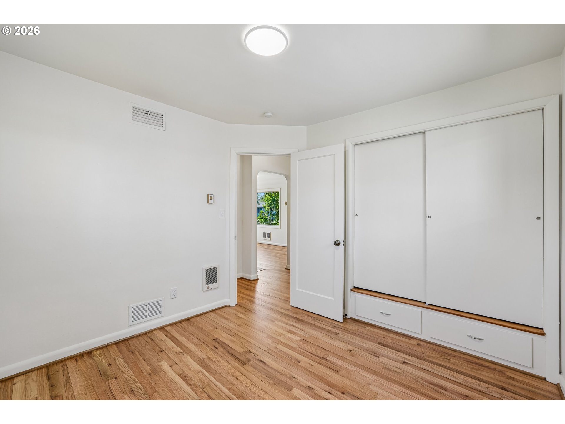 536 28th Avenue Longview, WA 98632 - Photo 16 of 26 a view interior of a house with wooden floor