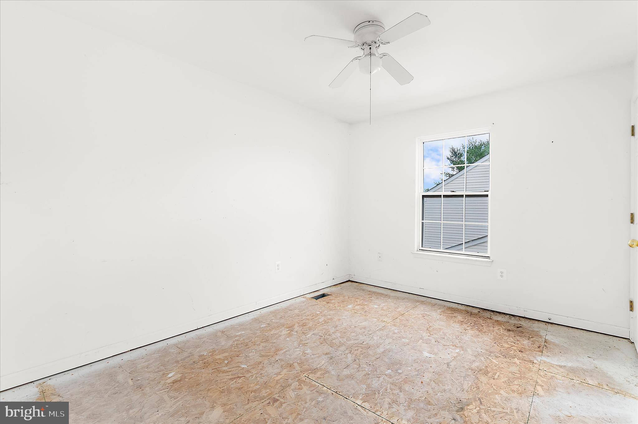 2209 West Geipe Road Catonsville, MD 21228 - Photo 14 of 37