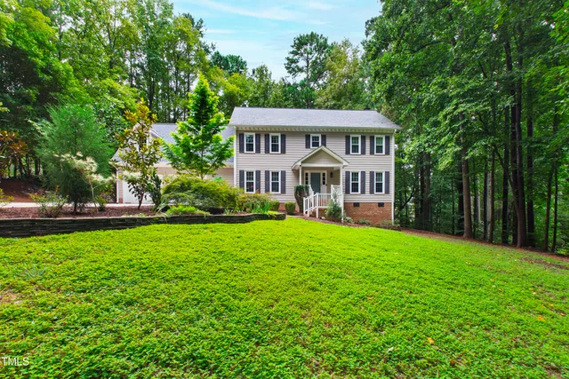 $949,000 | 101 Loch Haven Lane, Cary, NC 27518