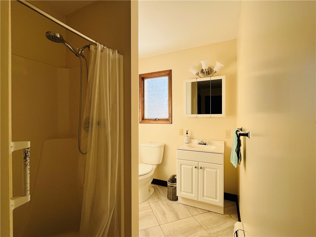 7 Juliand Street Bainbridge, NY 13733 - Photo 11 of 22