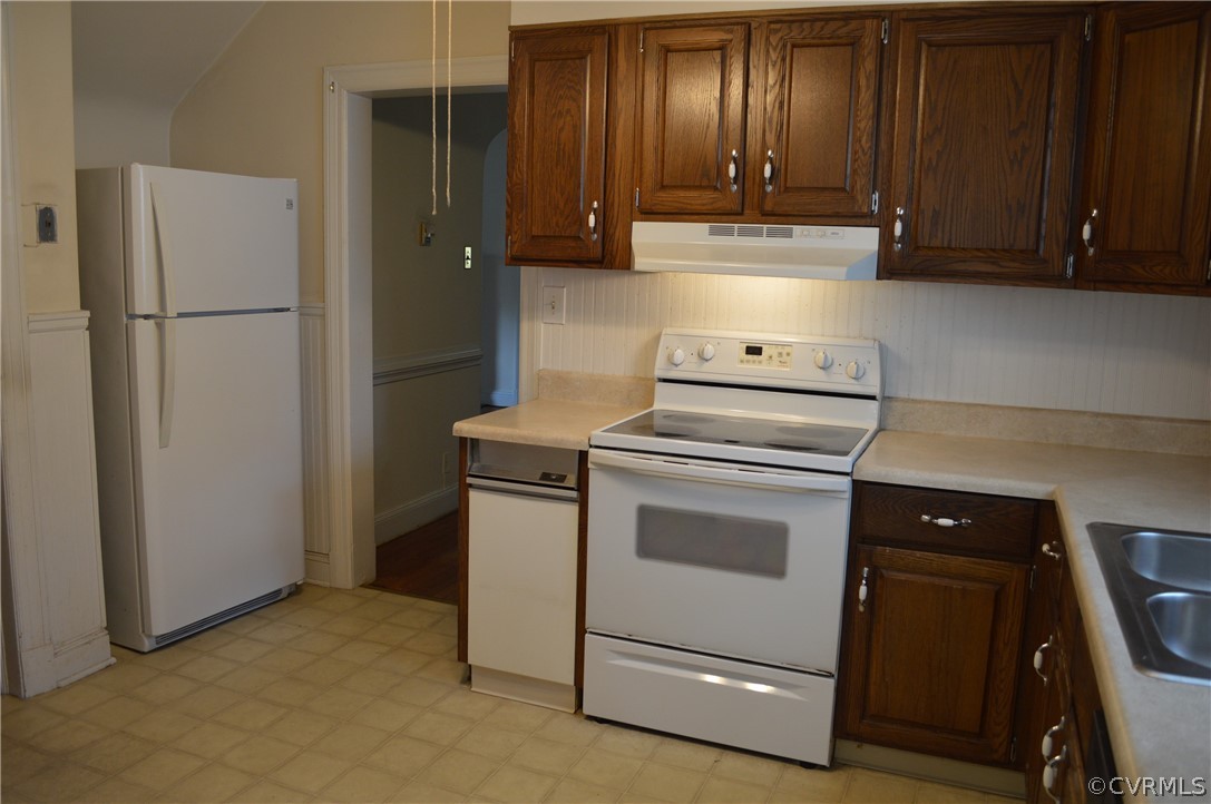 2825 Dumbarton Road Henrico, VA 23228 - Photo 14 of 50