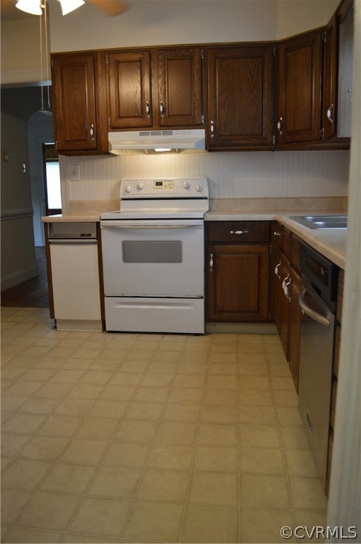 2825 Dumbarton Road Henrico, VA 23228 - Photo 16 of 50