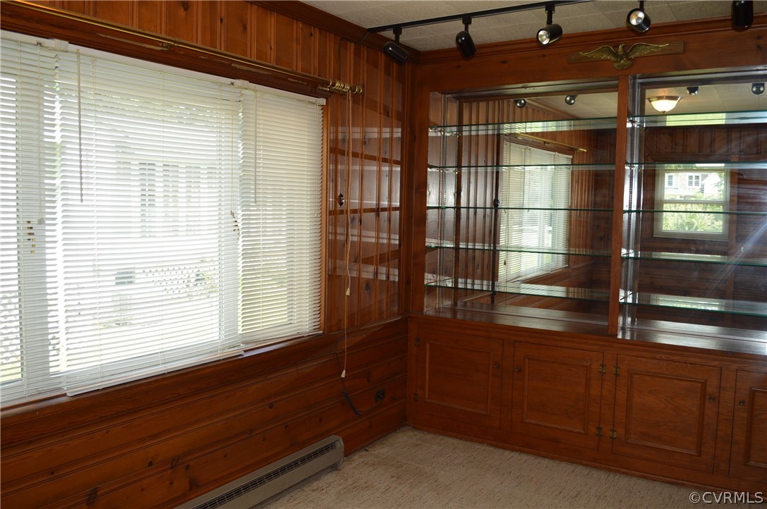 2825 Dumbarton Road Henrico, VA 23228 - Photo 19 of 50 Side room off living room