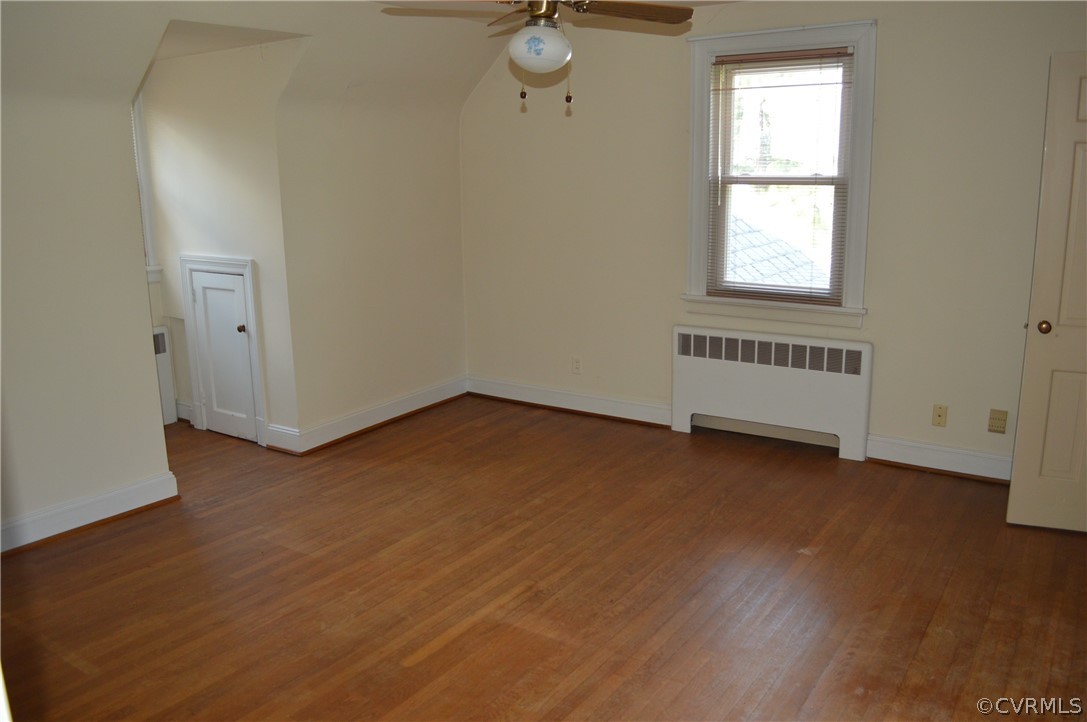 2825 Dumbarton Road Henrico, VA 23228 - Photo 29 of 50 Bigger upstairs bedroom on left