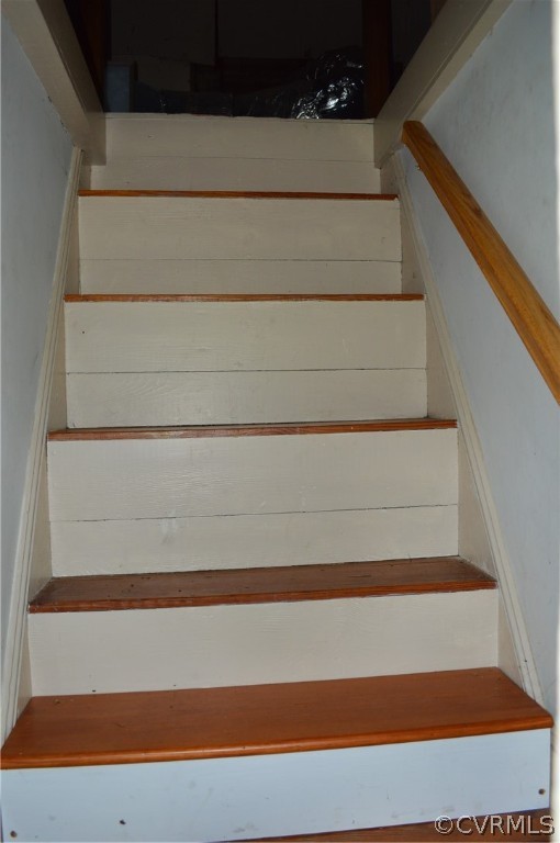 2825 Dumbarton Road Henrico, VA 23228 - Photo 32 of 50 steep steps to attic, please use caution. Attic do