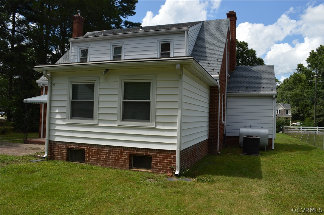 2825 Dumbarton Road Henrico, VA 23228 - Photo 49 of 50 rear