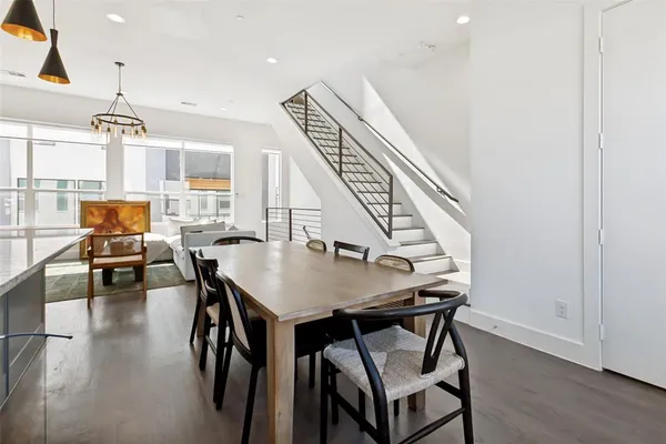 $3,200 | 2319 Kirby Street, Unit 102, Dallas, TX 75204