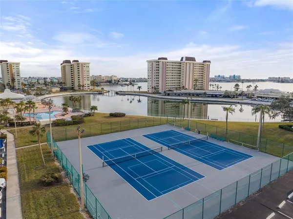 $1,850 | 4775 Cove Circle, Unit 202, St. Petersburg, FL 33708