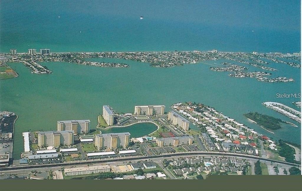 4775 Cove Circle, Unit 202 St. Petersburg, FL 33708 - Photo 19 of 19 a view of a city