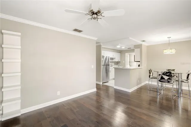 $2,495 | 3909 West Iowa Avenue, Tampa, FL 33616