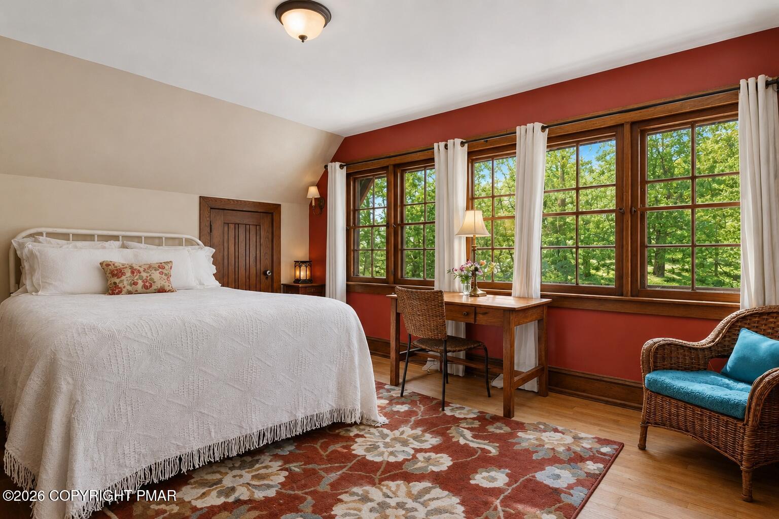 204 Lake Road Swiftwater, PA 18370 - Photo 35 of 56 Bedroom 2 (5)