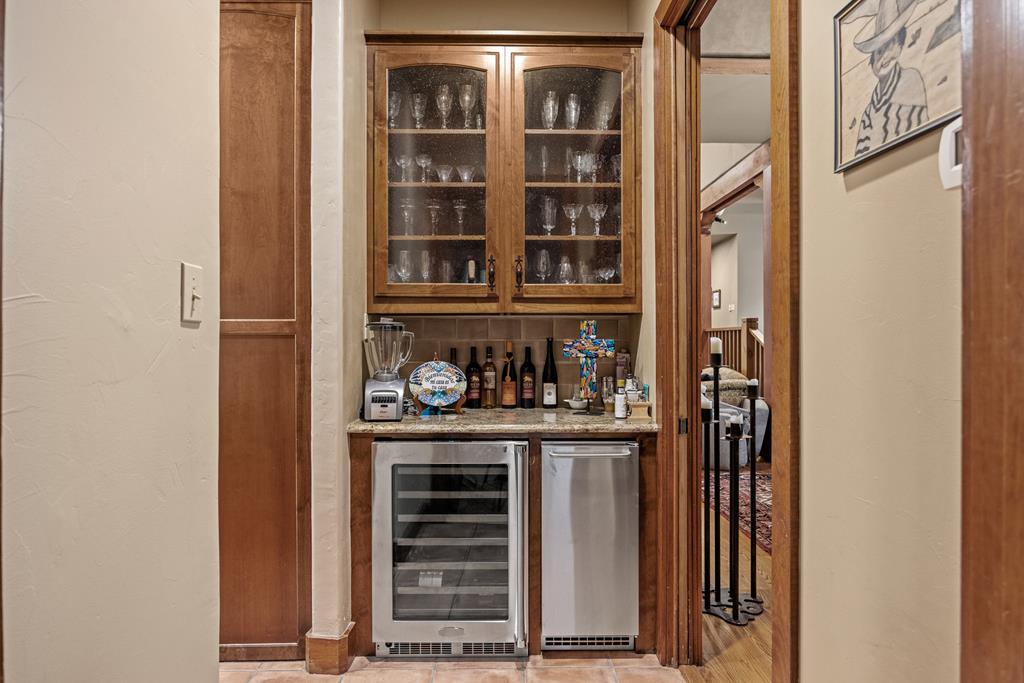 204 Ranch House Road Kerrville, TX 78028 - Photo 11 of 51 Gallery Image 11