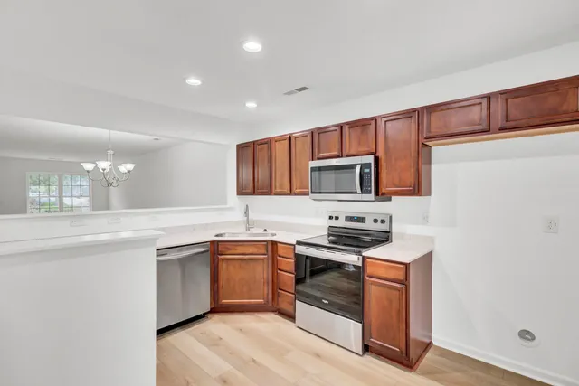 $260,000 | 1402 Poplar Grove Place, Summerville, SC 29483