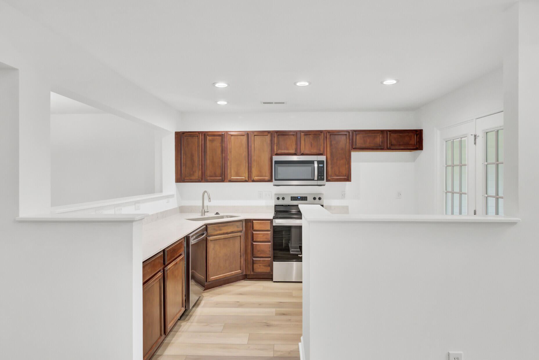 1402 Poplar Grove Place Summerville, SC 29483 - Photo 15 of 42 15_15_mls