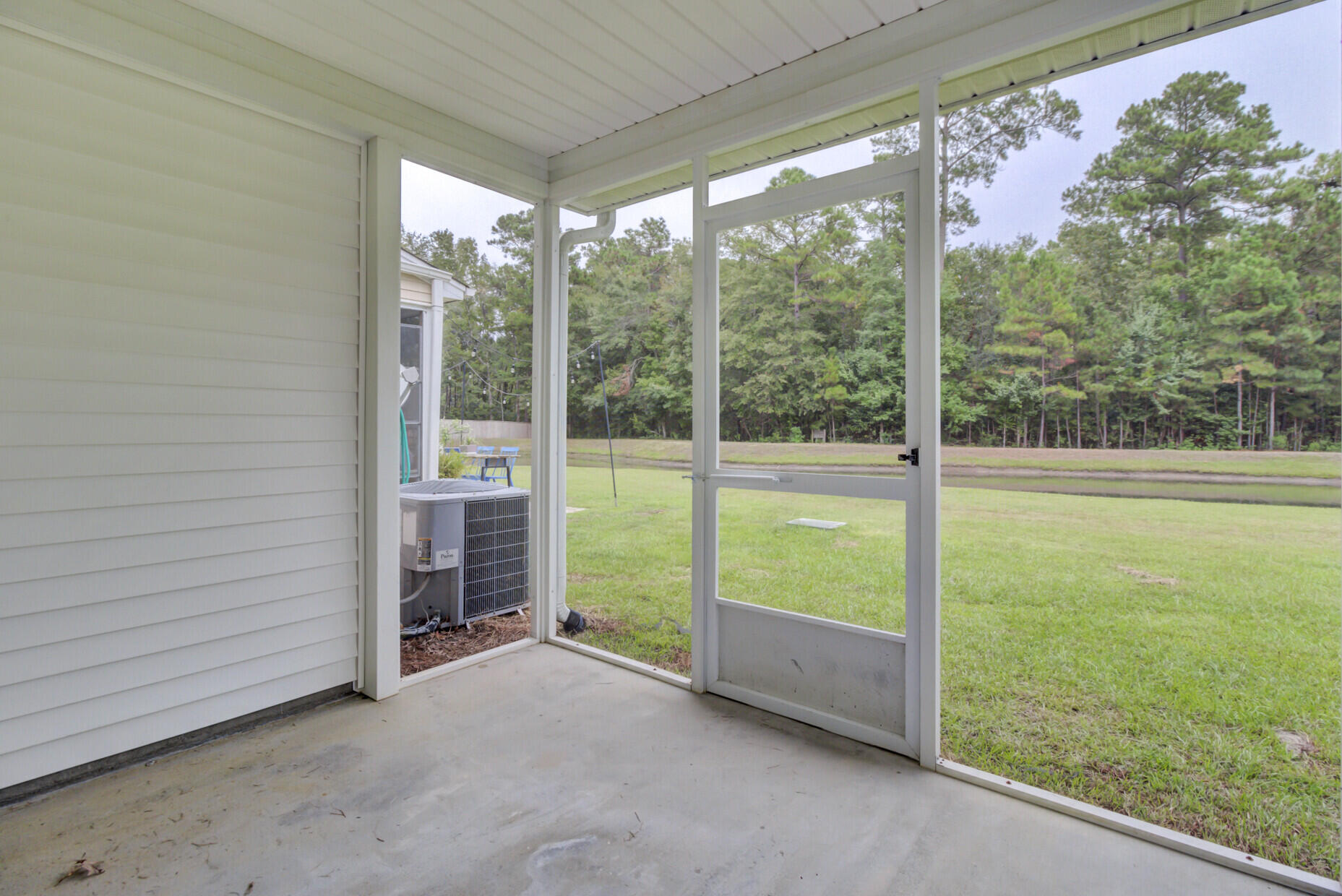 1402 Poplar Grove Place Summerville, SC 29483 - Photo 23 of 42 40_40_mls