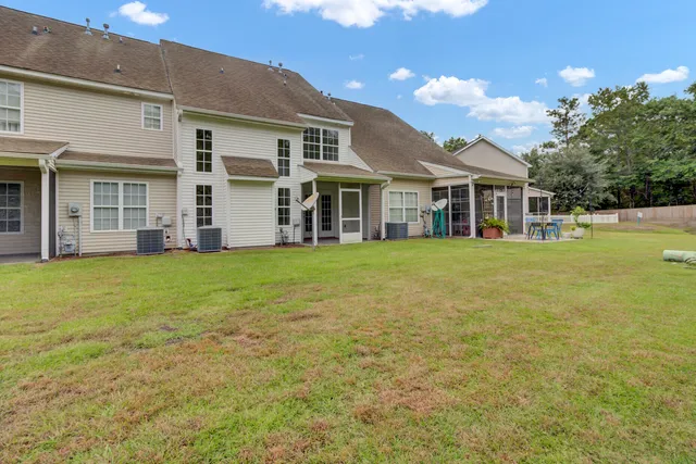 $260,000 | 1402 Poplar Grove Place, Summerville, SC 29483